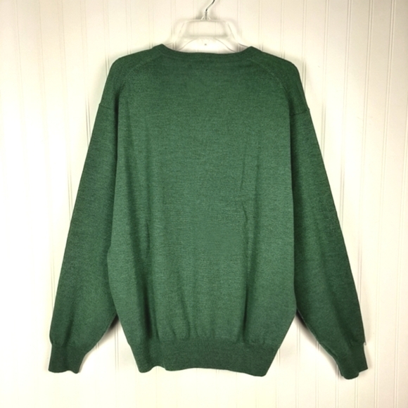 Peter Millar 100% Merlino Wool Sweater Men's Size Large Hunter Green V Neck - Picture 3 of 7